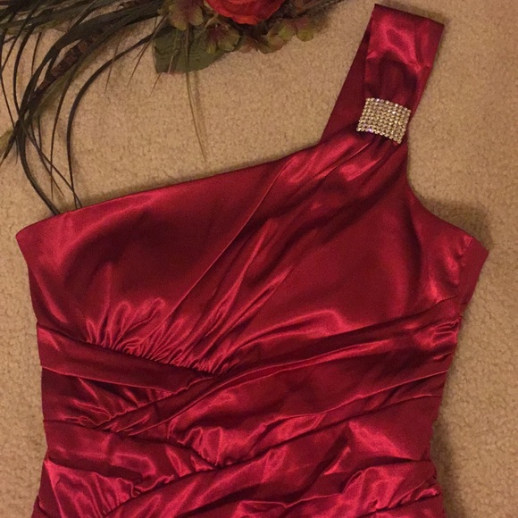 Bisou Bisou Dress - Picture 3 of 6